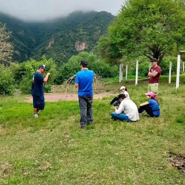 Capacitación práctica al aire libre